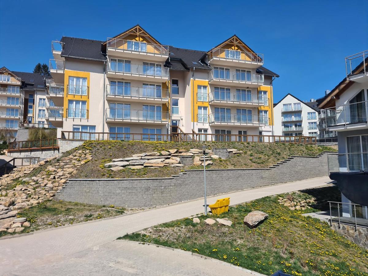 Apartment Czarna Gora B11 *